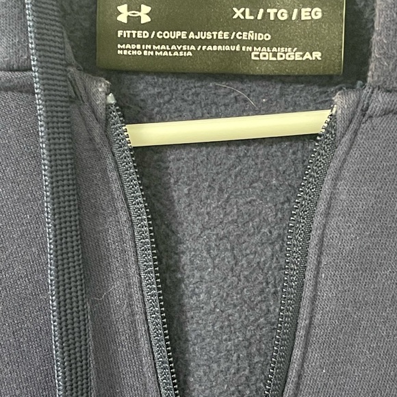 Underarmour zip up sweatshirt - Picture 7 of 7